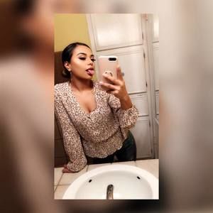 Meet your Posher, Jackie